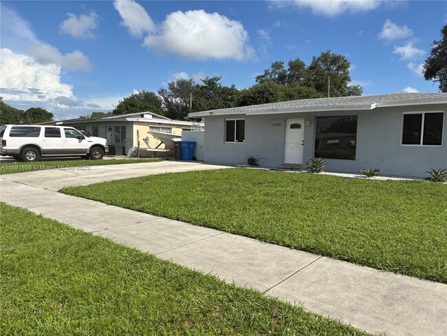 property at 3500 SW 36th St
