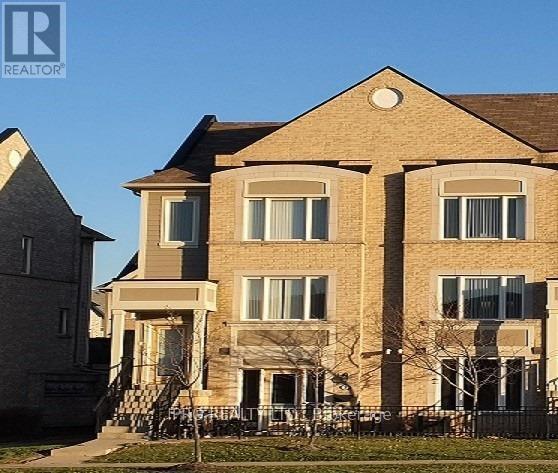 3030-3030 Erin Centre Blvd in Mississauga, ON - Building Photo