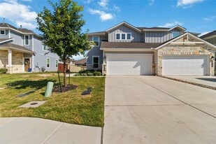 220 Mirabeau Way in Liberty Hill, TX - Building Photo