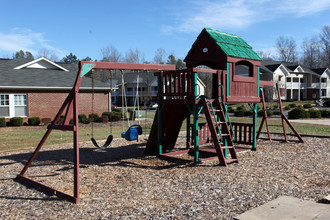 Windsor Place Apartments in Randleman, NC - Building Photo - Building Photo