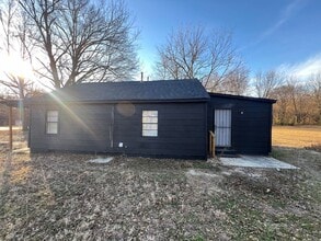 3447 Cook in Memphis, TN - Building Photo - Building Photo