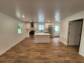 318 Mill St, Unit 318 Mill Street in Waupaca, WI - Building Photo