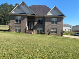 770 Ridgefield Way in Odenville, AL - Building Photo