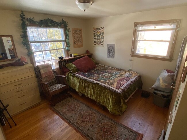 3700 N Morris Blvd in Shorewood, WI - Building Photo - Building Photo