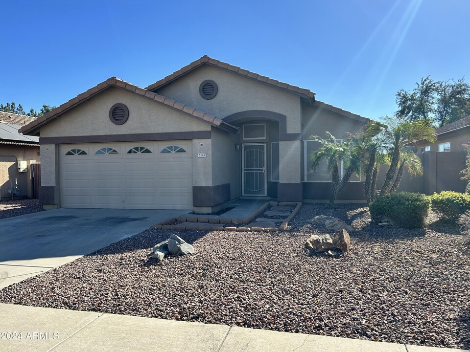 8143 W Marco Polo Rd in Peoria, AZ - Building Photo