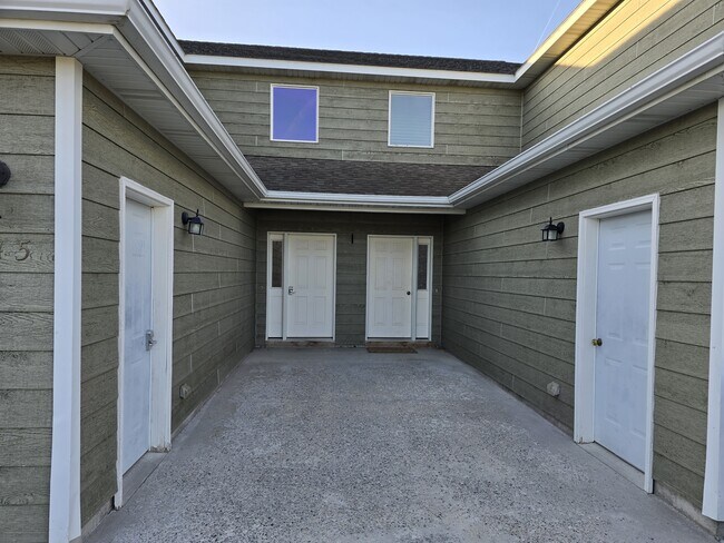 745 Linda Ln in Three Forks, MT - Building Photo - Building Photo