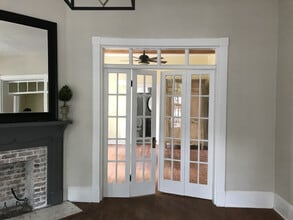 2401 Habersham St, Unit A in Savannah, GA - Building Photo - Building Photo