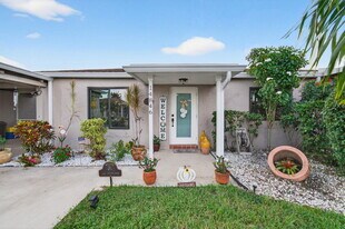 14846 Wildflower Ln in Delray Beach, FL - Building Photo