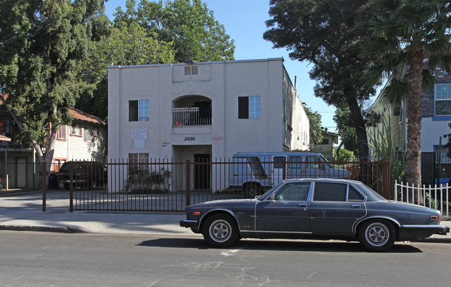 2616 Idell St in Los Angeles, CA - Building Photo - Building Photo