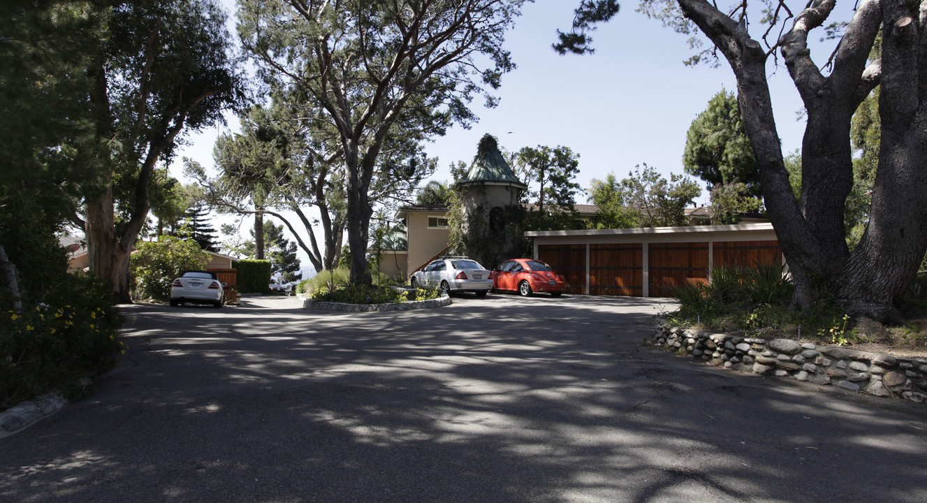 Carmel by the Sea in Malibu, CA - Building Photo