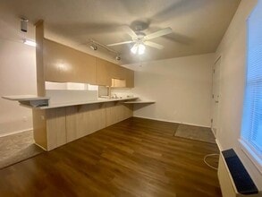 624 Oakland Ave in Fayetteville, AR - Building Photo - Building Photo