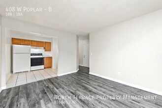 408 W Poplar St-Unit -B in Olathe, KS - Building Photo - Building Photo