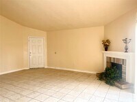 8223 Woodland Willows Dr photo'