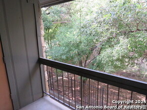 3843 Barrington St in San Antonio, TX - Building Photo - Building Photo
