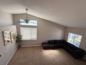 33321 Calle Langarica in Temecula, CA - Building Photo - Building Photo