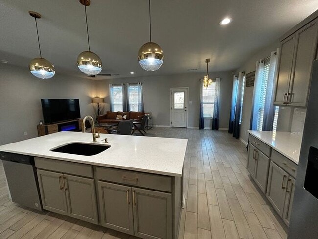 225 Line of Fire Way in Jarrell, TX - Building Photo - Building Photo