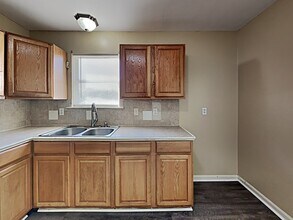 202 Westchester Dr in Birmingham, AL - Building Photo - Building Photo