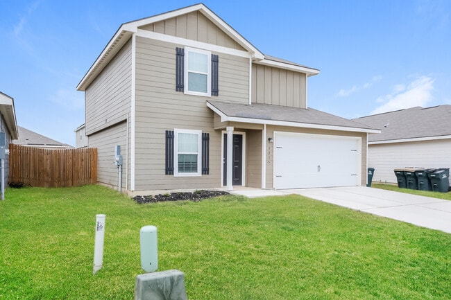 7215 Calypso Cyn in San Antonio, TX - Building Photo - Building Photo