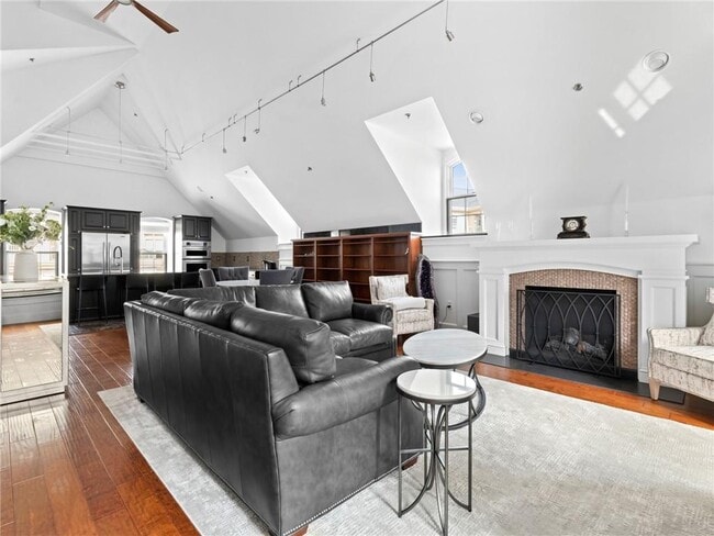 1000 Chapel View Blvd in Cranston, RI - Building Photo - Building Photo