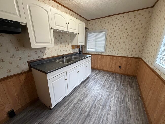 509 Shadowlawn Pl in Danville, IL - Building Photo - Building Photo