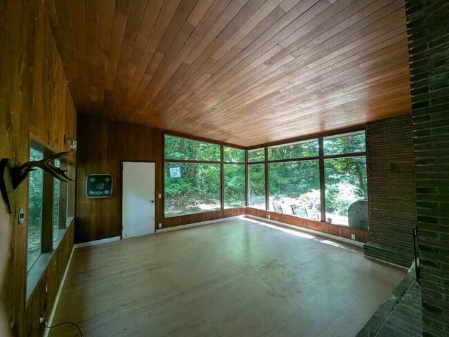 4116 165th Pl SE in Bellevue, WA - Building Photo - Building Photo
