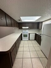 8085 Omaha Cir in Spring Hill, FL - Building Photo - Building Photo