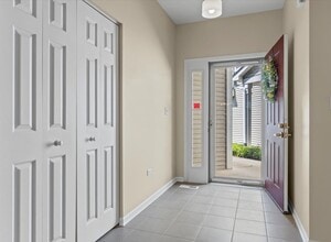 2016 Fulham Dr in Naperville, IL - Building Photo - Building Photo