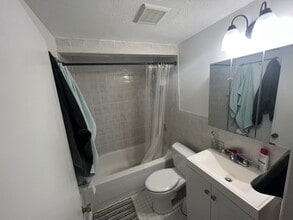 145 Endicott St in Boston, MA - Foto de edificio - Building Photo