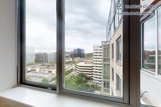 27 Barker Ave in White Plains, NY - Building Photo - Building Photo