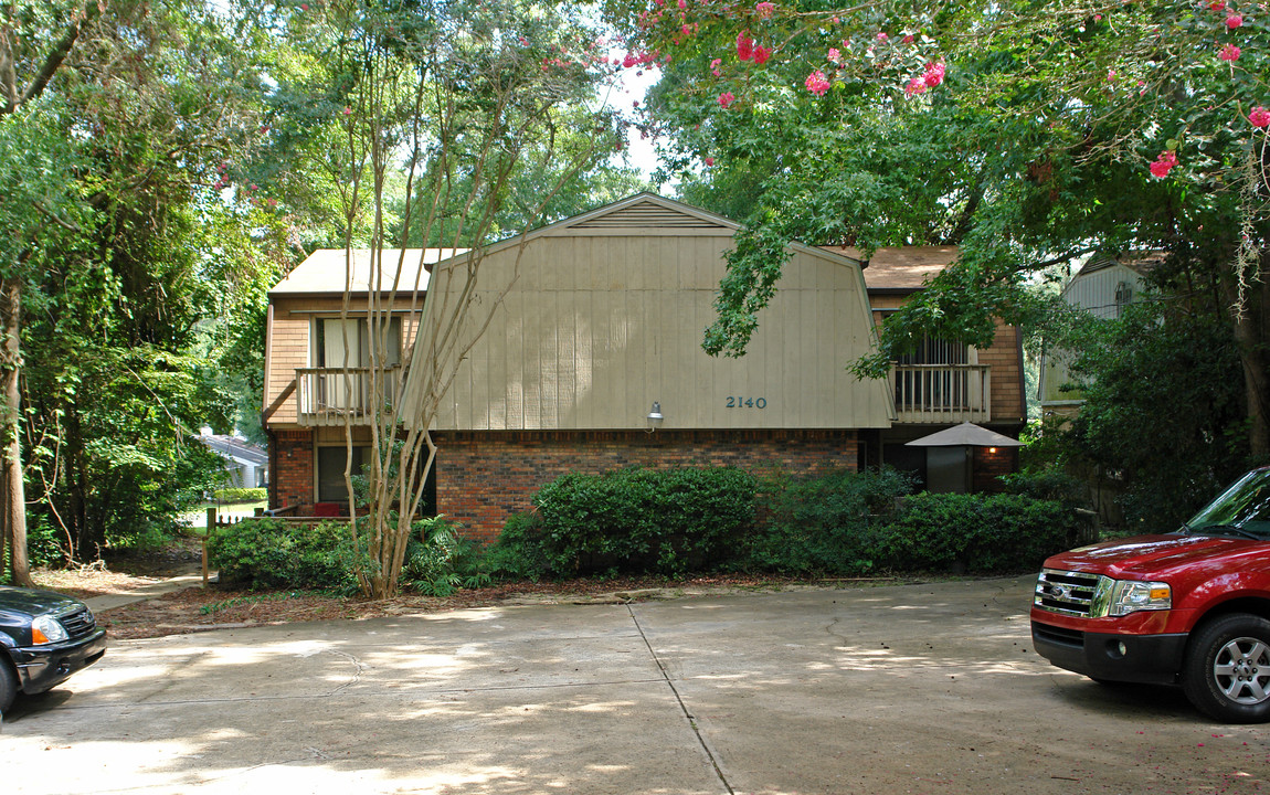 2140 Claremont Ln in Tallahassee, FL - Building Photo