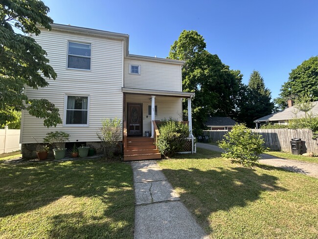 55 Cushing Ave, Unit 1