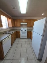 200 E F St in Russellville, AR - Building Photo - Building Photo