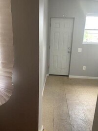 1020 N Rosedale St photo'