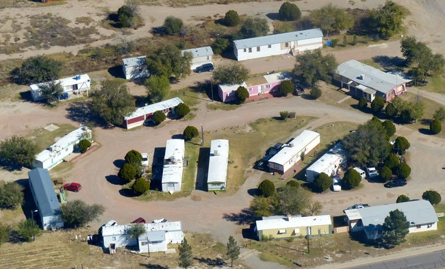 Wagon Wheel Mobile Home Park in Willcox, AZ - Building Photo - Building Photo