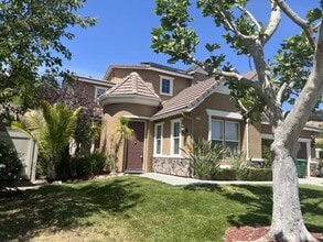 27749 Hackberry St in Murrieta, CA - Building Photo - Building Photo