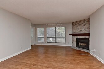 1612 Sharon Rd W-Unit -70 in Charlotte, NC - Building Photo - Building Photo