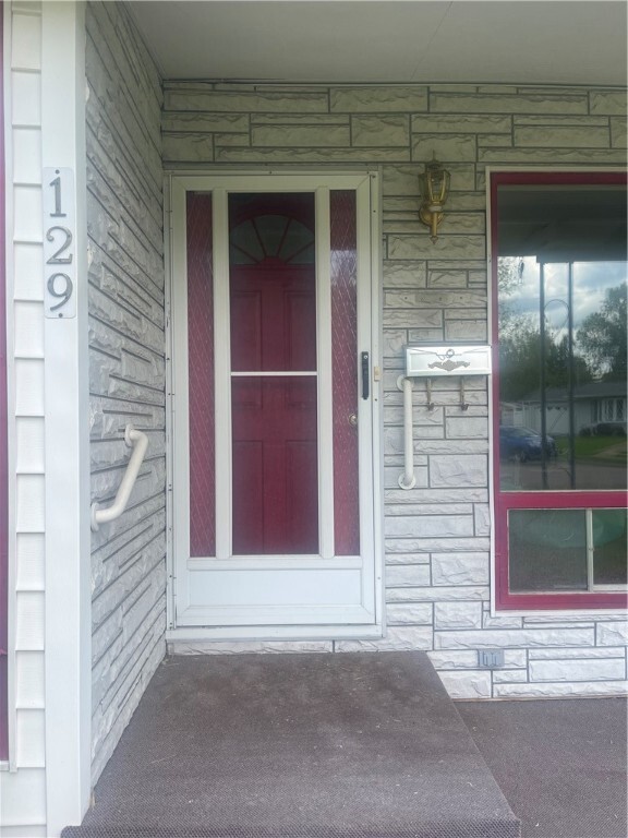 property at 129 Matthew Cir