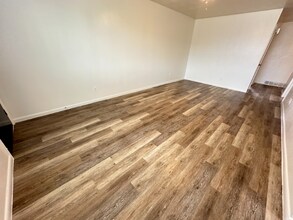 3318 W 4th St, Unit 3320 in Greeley, CO - Building Photo - Building Photo