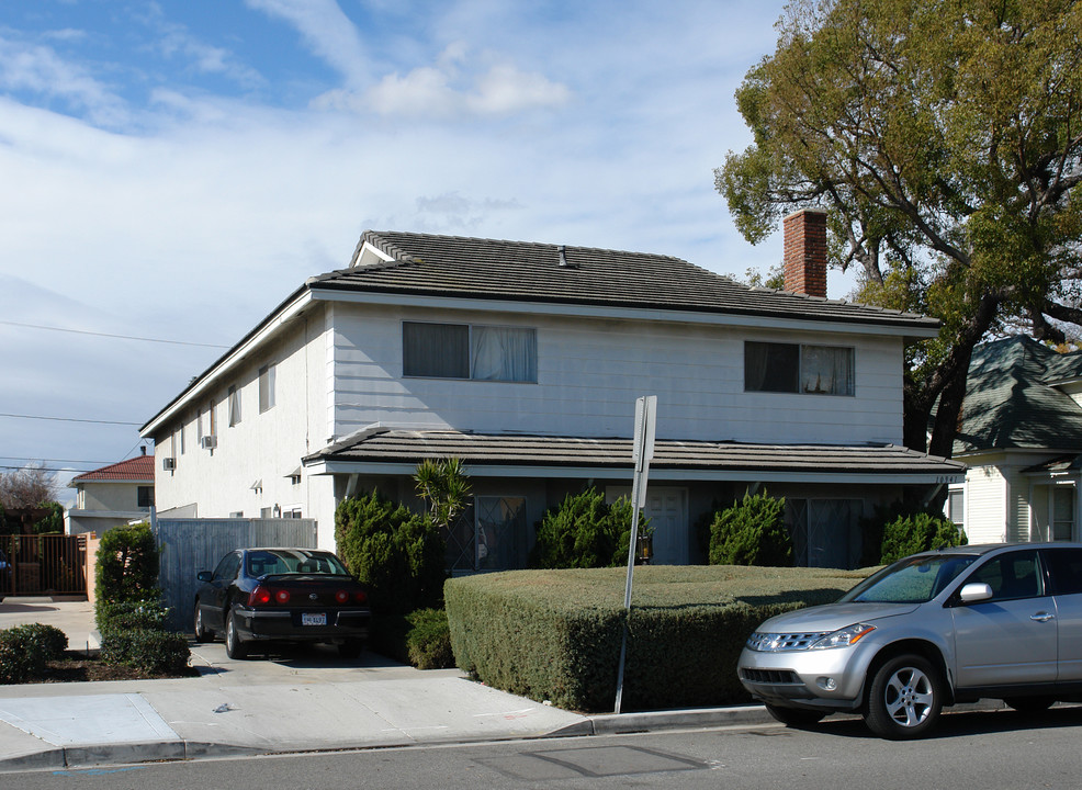10941 Chestnut St in Los Alamitos, CA - Foto de edificio