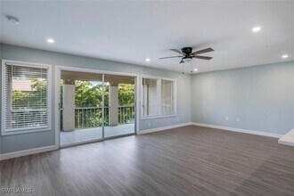 6102 Whiskey Creek Dr in Ft. Myers, FL - Building Photo - Building Photo