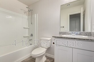 142 W Impala Dr in Casa Grande, AZ - Building Photo - Building Photo