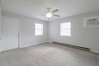 24-424 Thompsonville Ln in Oak Grove, KY - Building Photo - Building Photo