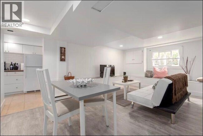 1541 Maple St in Vancouver, BC - Building Photo - Building Photo