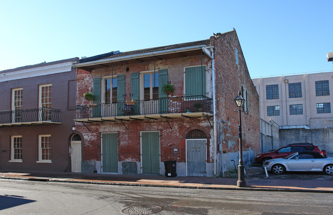 1026 Bienville Ave in New Orleans, LA - Foto de edificio - Building Photo