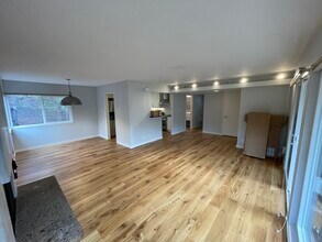 36 Redwood Ave in Corte Madera, CA - Building Photo - Building Photo