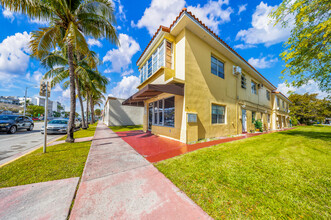 1943-1951 71st St in Miami Beach, FL - Building Photo - Building Photo