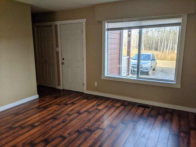 property at 1716 Willowbrook Crescent