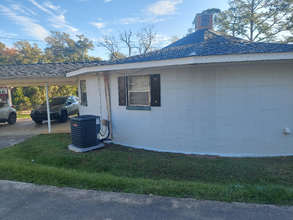 902 W Washington St in Quincy, FL - Building Photo - Building Photo