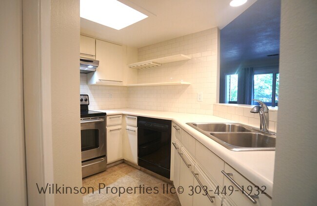 2960 Shadow Creek Dr in Boulder, CO - Building Photo - Building Photo