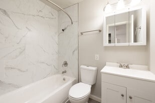 Arbor Pointe Apartments in Colorado Springs, CO - Building Photo